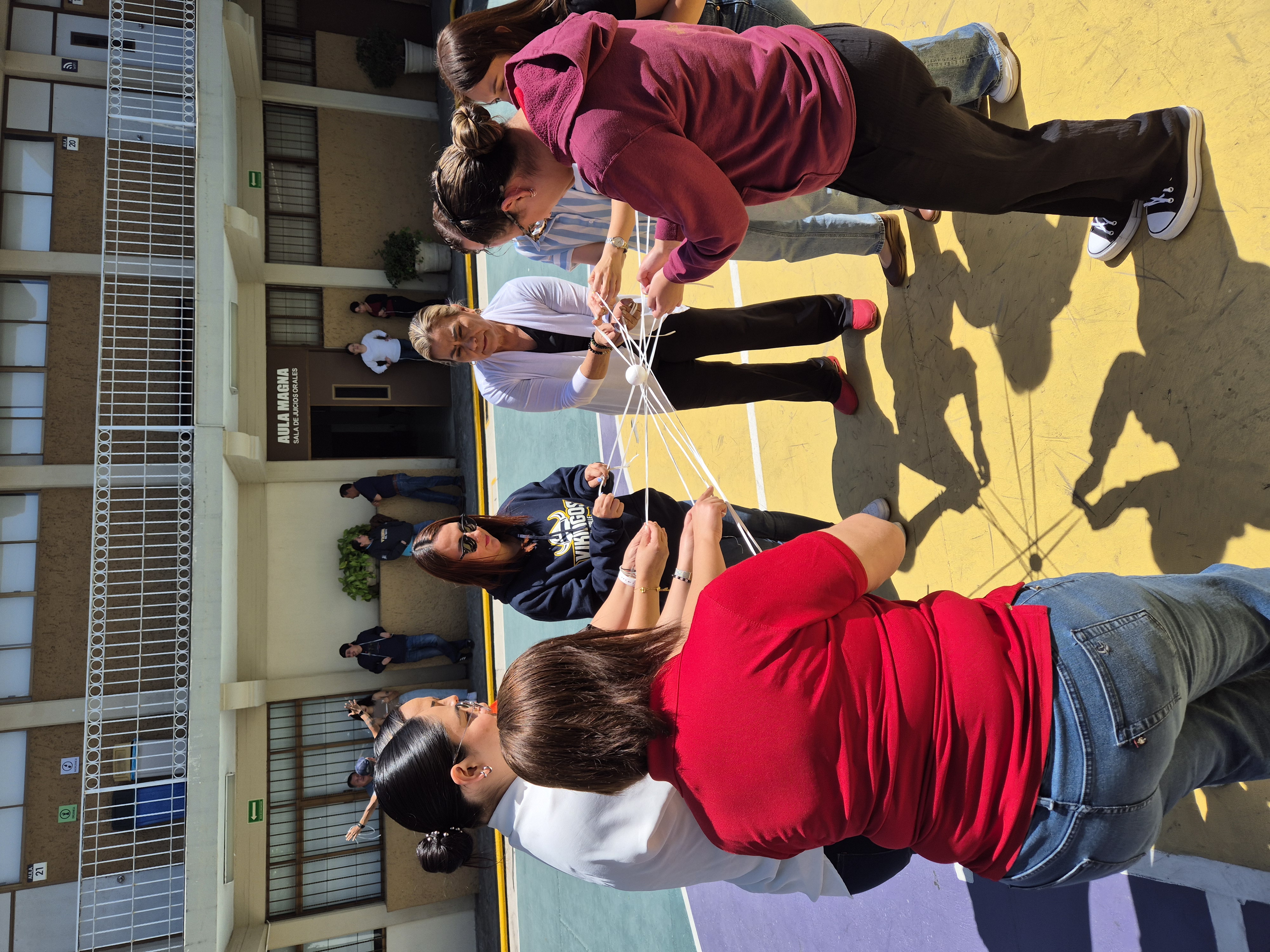 Capacitación de trabajo en equipo a docentes II